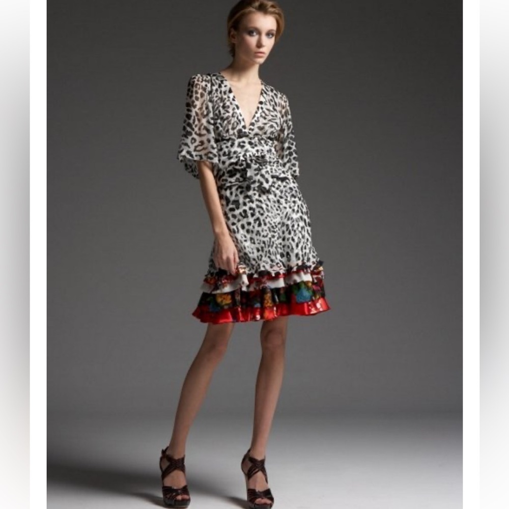Tuleh Women’s Silk Animal Print Short Sleeve v-Neck Dress Ruffles Tiered Size 4